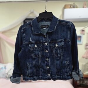 Womens Cropped Distressed Denim Jacket ⛵️